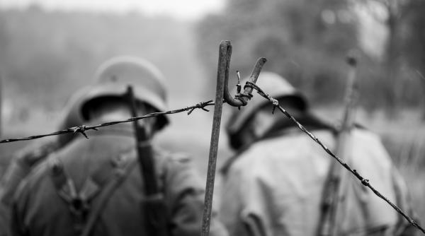 s a intamplat in 18 ianuarie incepea conferinta de pace de la versailles care a pus capat primului razboi mondial