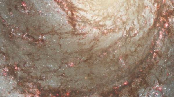 imaginile spectaculoase pe care le a prins hubble de ziua ta