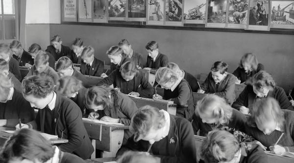 un document unicat gasit intr un ziar din 1939 arata cum erau evaluati elevii romani pe vremuri foto