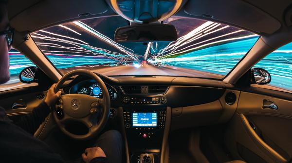 masini autonome pe sosele titi aur daca masina greseste cine raspunde video