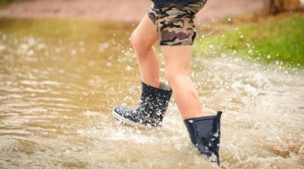 cea mai ploioasa zi de ianuarie inregistrata vreodata in san diego aduce inundatii de amploare