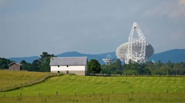 singurul loc din lume unde nu ai net iar telefoanele mobile sunt interzise