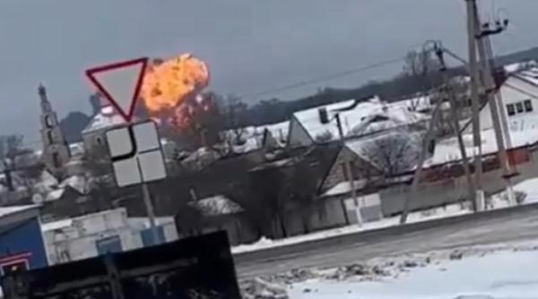 avion militar prabusit in rusia la bord se aflau 65 de prizonieri ucraineni video foto