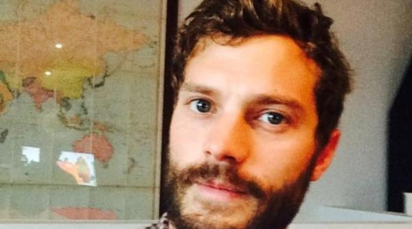 jamie dornan internat in spital dupa contactul cu omizi toxice in portugalia