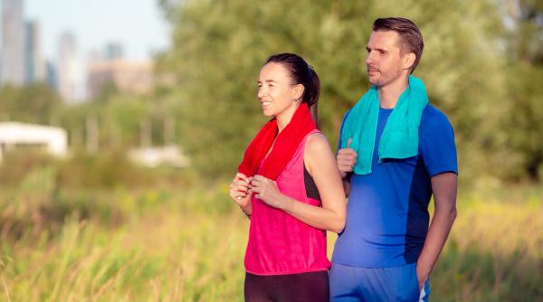 de ce barbatii slabesc mai repede decat femeile mihaela bilic dezvaluie cheia succesului o relatie distanta rece si indiferenta fata de mancare