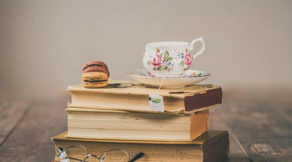 top 3 romane lansate la final de 2023 cu care merita sa ne incepem anul