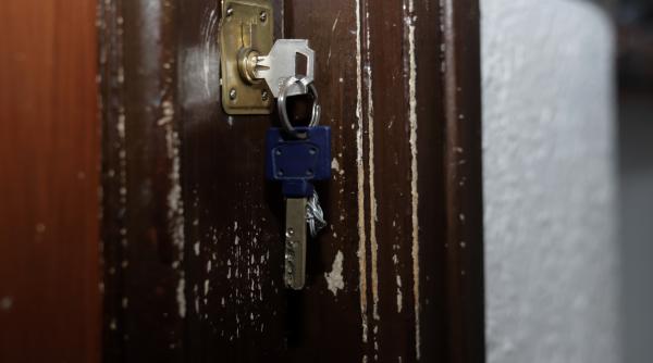 cosmarul unor chiriasi din cluj napoca ne au zis doar dupa semnarea contractului acum stam cu frica