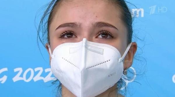 patinatoarea kamila valieva a fost suspendata 4 ani pentru dopaj sua desemnata campioana olimpica pe echipe