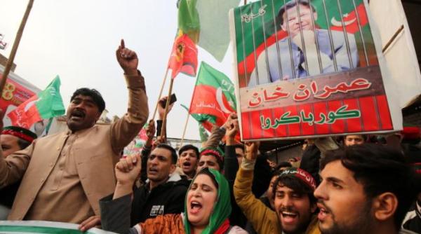 inca o condamnare la 14 ani de inchisoare pentru fostul premier pakistanez imran khan