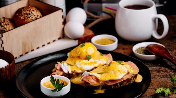 oua royal un mic dejun special demn de casele regale cum se prepara