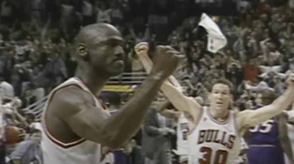 ghete purtate de michael jordan vandute la licitatie pentru o suma record