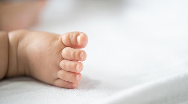 mama ucraineanca silita sa si vanda copilul unei familii de romani in certificatul de nastere figura numele cumparatorului