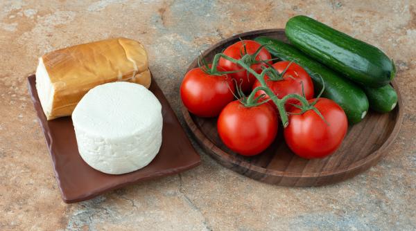 scumpiri importante la alimente cat ajungem sa platim pentru branza cu rosii explicatia pentru majorarea preturilor