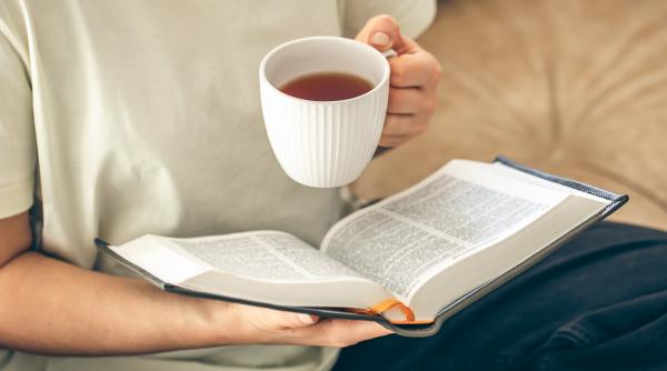 calendar crestin ortodox sarbatoare 5 februarie 2024