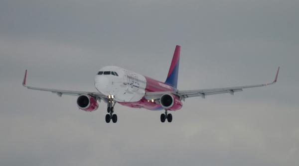 wizz air suspenda 20 de curse din romania