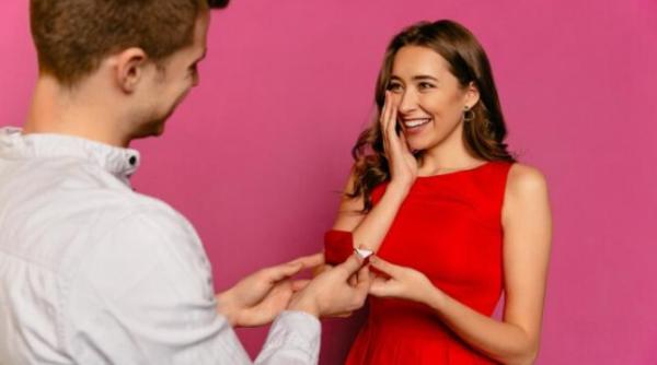 un matematician dezvaluie formula pentru cererea in casatorie perfecta ar trebui sa cheltuiesti 2 5 luni de salariu pe inel