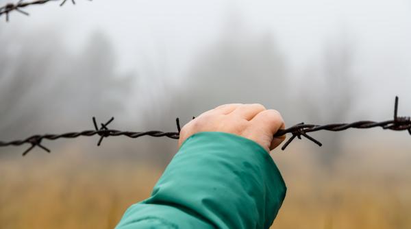 de ce anume depinde reconstructia fasiei gaza ambasadorul eau la onu trebuie sa existe un progres ireversibil