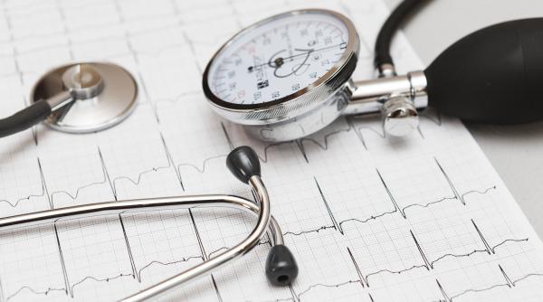 cum se poate repara inima prin procedura tavi dr rodica niculescu sanador poate fi aplicata si pacientilor foarte in varsta video