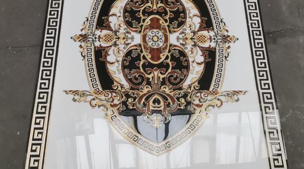 un desen protejat a dus la retinerea unui lot de placi ceramice in valoare de 700 000 de lei