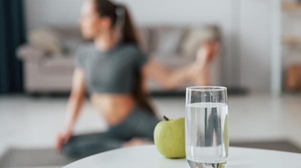 riscul din spatele dietei cu apa promovata intens in mediul on line dr anca hancu un kilogram pe zi este foarte mult apar tulburari de comportament alimentar