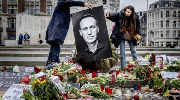 un detinut descrie o agitatie misterioasa cu o seara inainte de moartea lui navalnii presa rusa