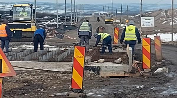 costel fotea continua lucrarile de infrastructura la podurile de la ghidigeni si corod