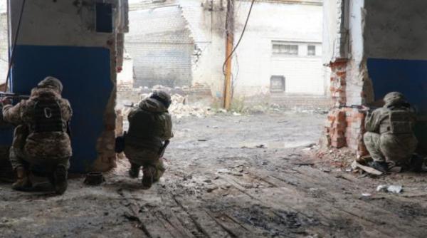 rusia revendica controlul asupra orasului avdiivka din estul ucrainei ar urma mai multe presiuni militare rusesti