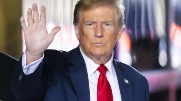 donald trump rupe tacerea cu privire la moartea lui alexei navalnii dar nu face nicio mentiune despre vladimir putin