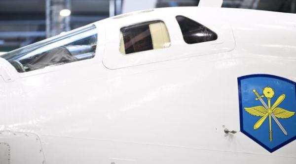 bombardierul strategic pe care putin il foloseste sa sperie occidentul cu ce defileaza kremlinul