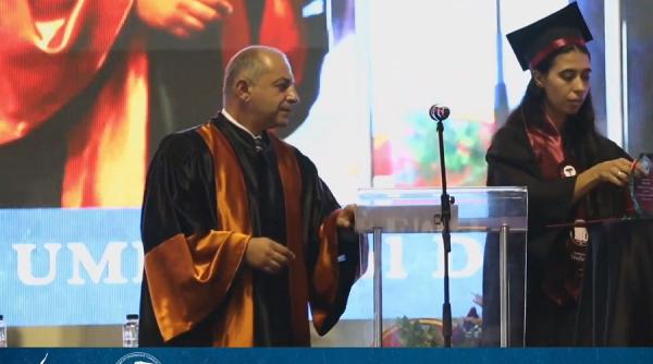 politologul alfred bulai teoretic florin carstoiu are prima sansa in fata lui nicusor dan la primaria generala