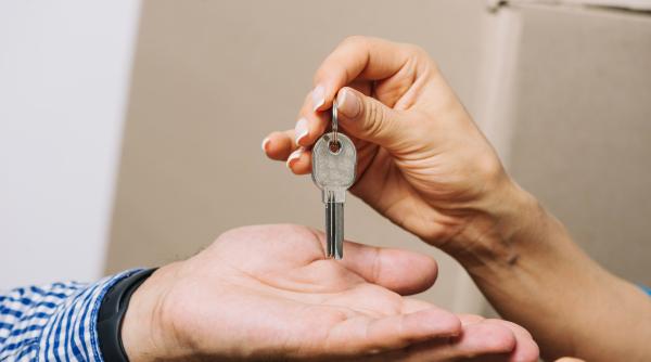 un nou tip de criza in imobiliare chiriasi vs proprietari prof adrian mitroi asta o sa fie taxa pe care o vom plati