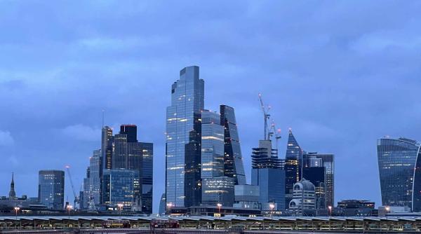 deputat britanic din partidul conservator suspendat dupa ce a zis ca primarul londrei e controlat de islamisti