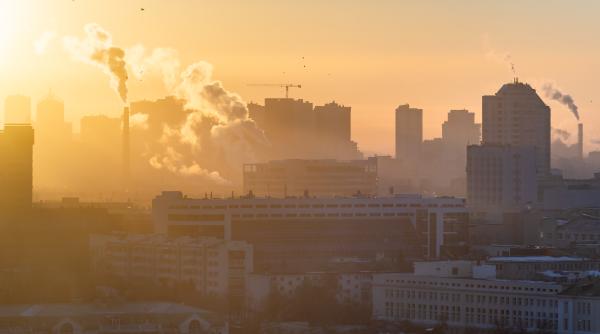 ue actioneaza impotriva tarilor poluate si ofera mai multe drepturi cetatenilor afectati romania obligata sa actioneze