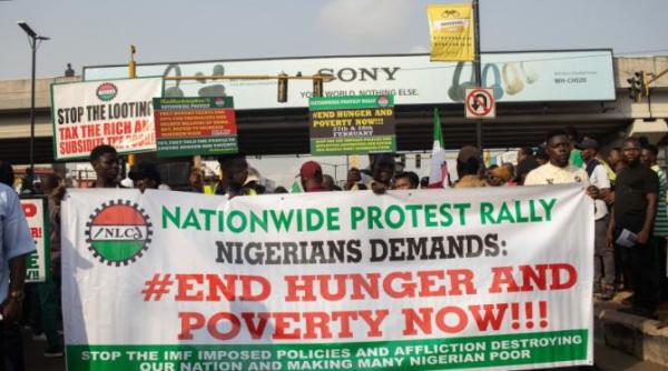 motivul pentru care nigeria se confrunta cu cea mai grava criza economica din ultimii ani