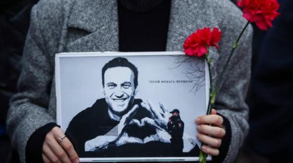 alexei navalnii inmormantat in aplauzele a mii de rusi bogdan chirieac anunta un moment al decontului pentru putin