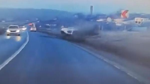 greseala elementara facuta de un sofer care s a rasturnat cu masina a reactionat bine dar prea mult iata ce era de facut