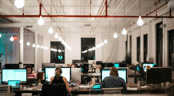 investitie in oameni ce fac companiile de succes pentru a si fideliza angajatii de top