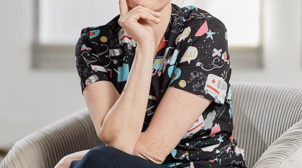 raluca susanu a invins endometrioza din 2020 nu mai am nimic plang dupa doi copii care nu s au nascut plang dupa tineretea mea marcata de suferinta