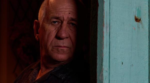 ce pateste actorul george mihaita din cauza rolului sau din clanul bebe macelaru e greu ramai cu personajul pentru o perioada