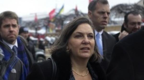 demisia anuntata a victoriei nuland decriptata de bogdan chirieac eu nu o vad ca pe un semnal inainte de alegeri nici nu cred ca are legatura direct cu opozitia vis a vis de ucraina