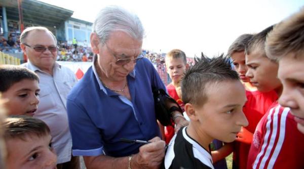 emeric ienei interzis in fotbal mai bine de un an dupa ce a incurcat steaua povestea din anii 80 pe care putini o stiu