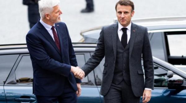 presedintele ceh sunt in favoarea unei discutii despre o prezenta nato in ucraina