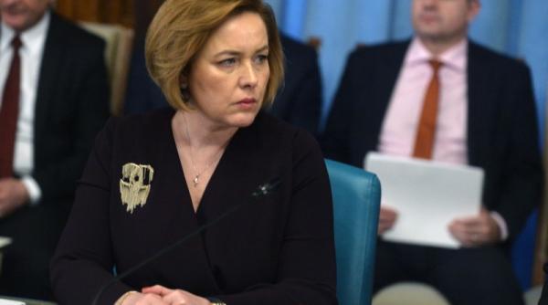 carmen dan este citata in dosarul penal al clinicii care elibera fise medicale fara a efectua controalele necesare