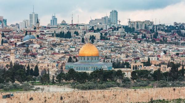 musulmanii autorizati sa se roage in timpul ramadamului numarul acestora la fel ca anul trecut va fi revizuit saptamanal