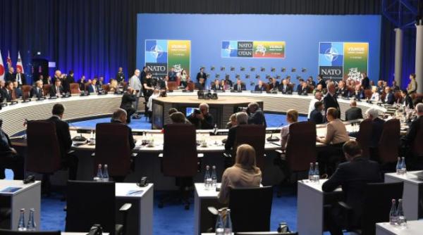 nato va incepe o misiune de aparare aeriana in lituania