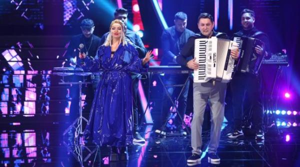 piesa cu peste 80 de milioane de vizualizari la te cunosc de undeva e ca imnul romaniei toata lumea il stie dar cand trebuie sa il canti iti dai seama ca nu stii