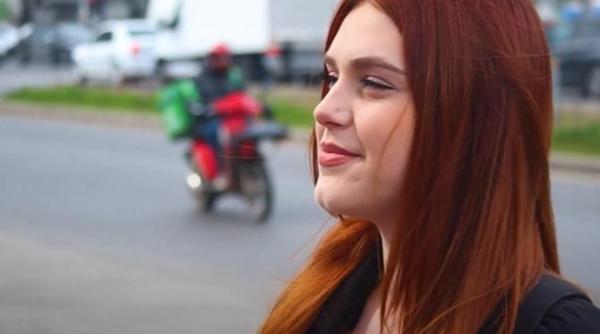 romancele au reactionat dupa piesa erikai isac sunt cele mai puternice o femeie gandeste altfel despre o alta femeie reportaj video dc news