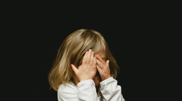 scrisoare adresata conducatorilor romaniei din partea a sute de parinti furiosi cum sunt sacrificati mii de copiii an de an