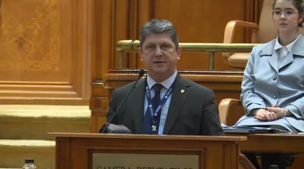 titus corlatean sa izbavim generatiile viitoare de flagelul razboiului astazi vedem ca umanitatea nu s a vindecat