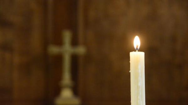 pictura care iti da fiori se afla intr o manastire la trei ore de bucuresti